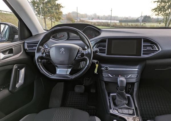 Peugeot 308 cena 39900 przebieg: 138000, rok produkcji 2015 z Brzozów małe 254